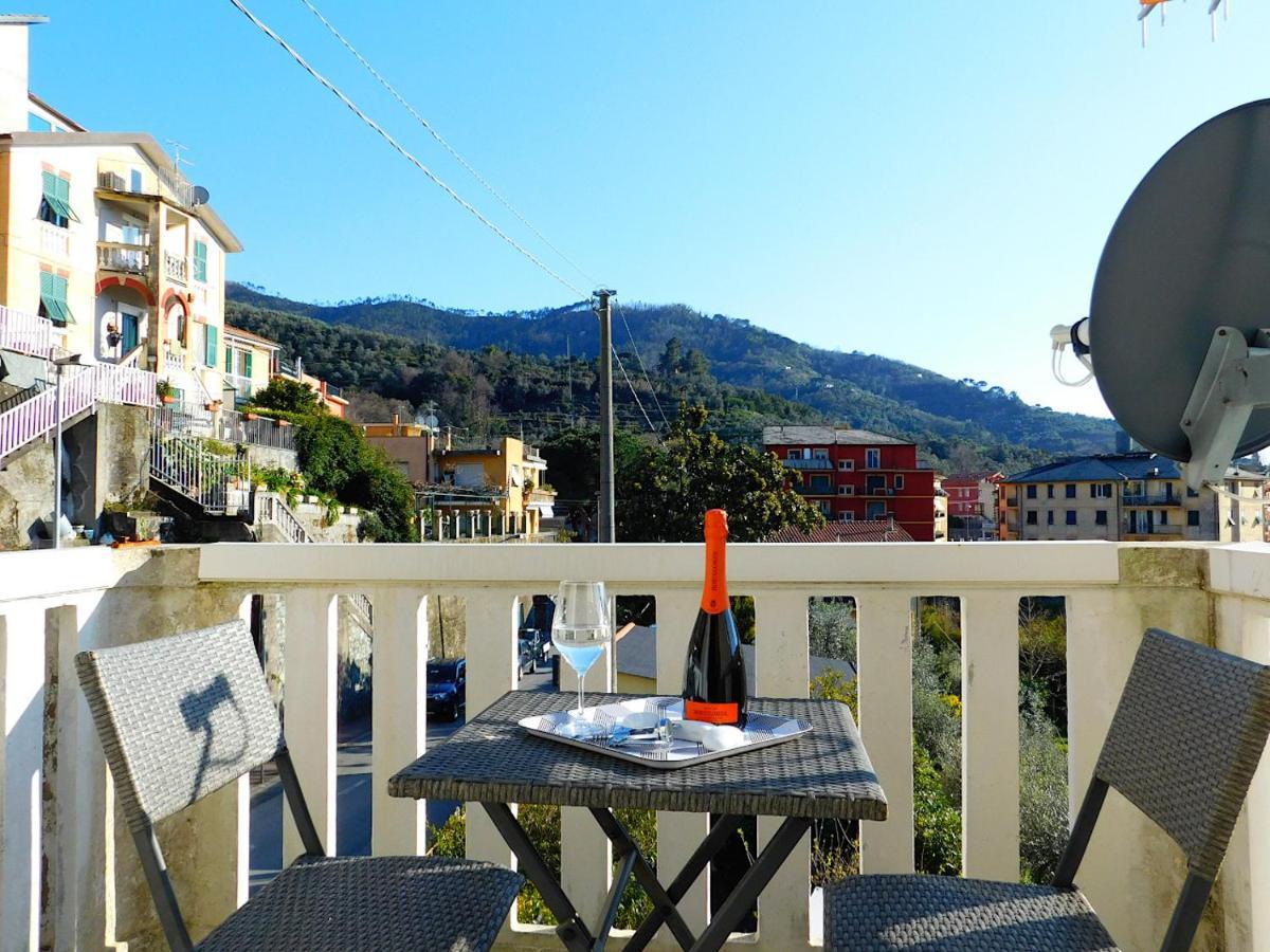 Vacanze In Villa, Леванто Экстерьер фото