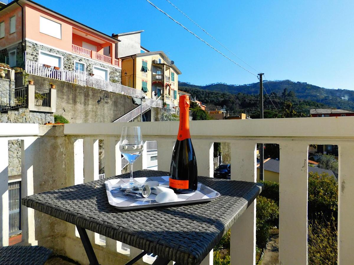 Vacanze In Villa, Леванто Экстерьер фото